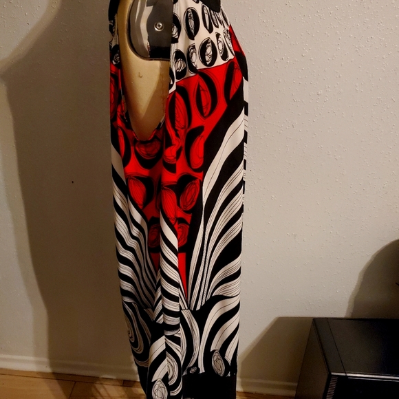 Dress - Picture 3 of 6